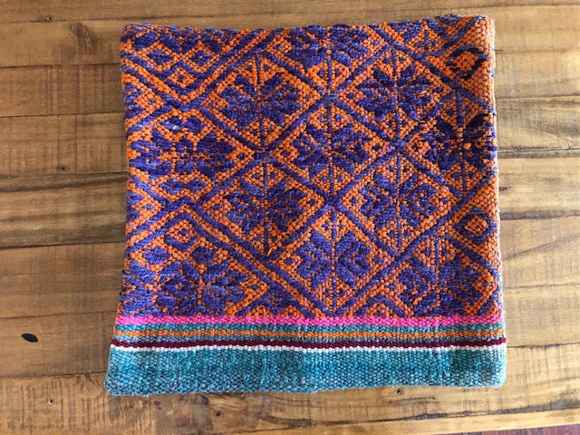 Decorative pillow cover made in Peru