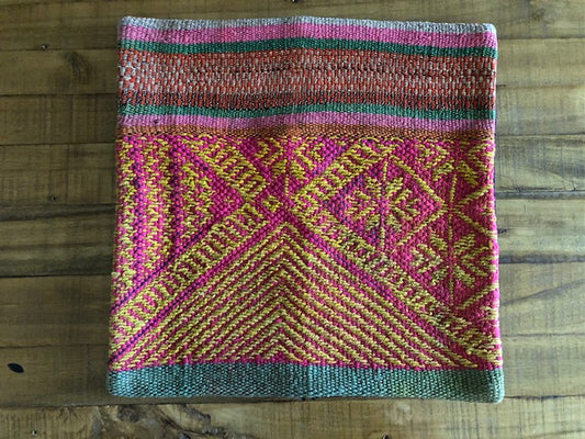 Decorative pillow cover made in Peru